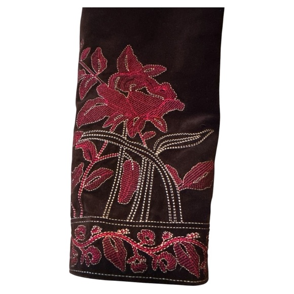 NVCARD size 12, Elegant velvet Brown Embroidered Jacket, Hook eye closure - Picture 6 of 11
